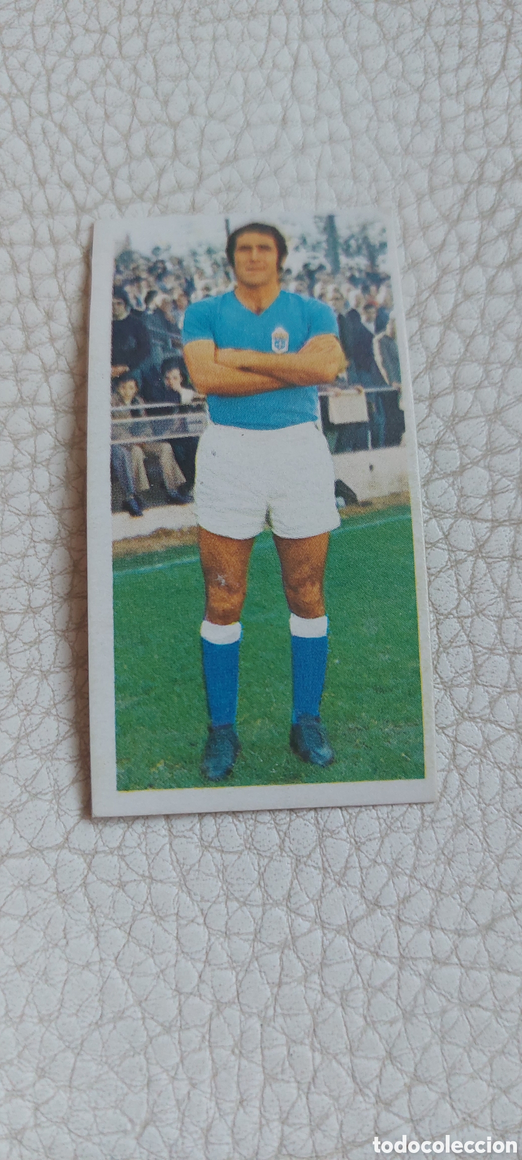 Cromos de f&uacute;tbol: Cortes oviedo 75/76 - Foto 1