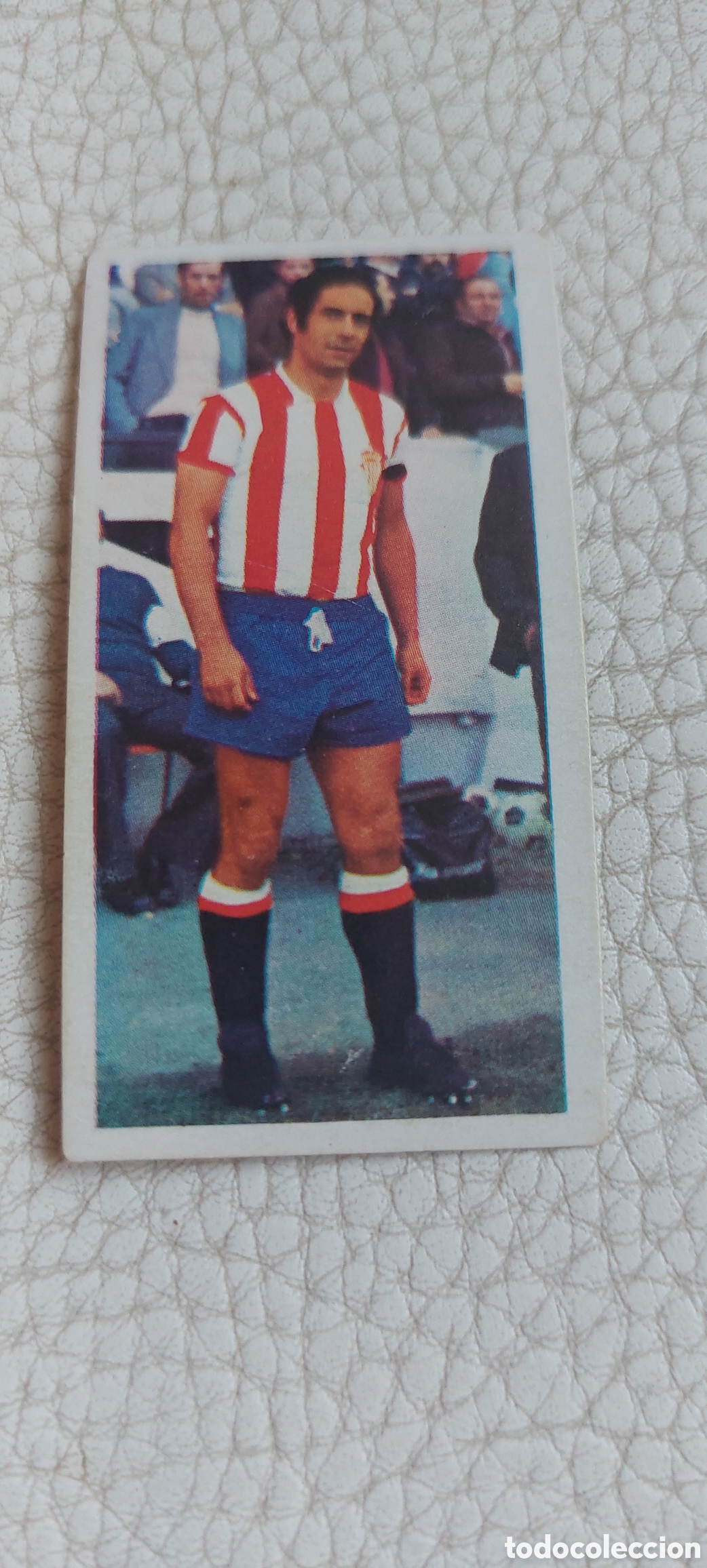 Cromos de f&uacute;tbol: De Diego sporting gijon 75/76 - Foto 1