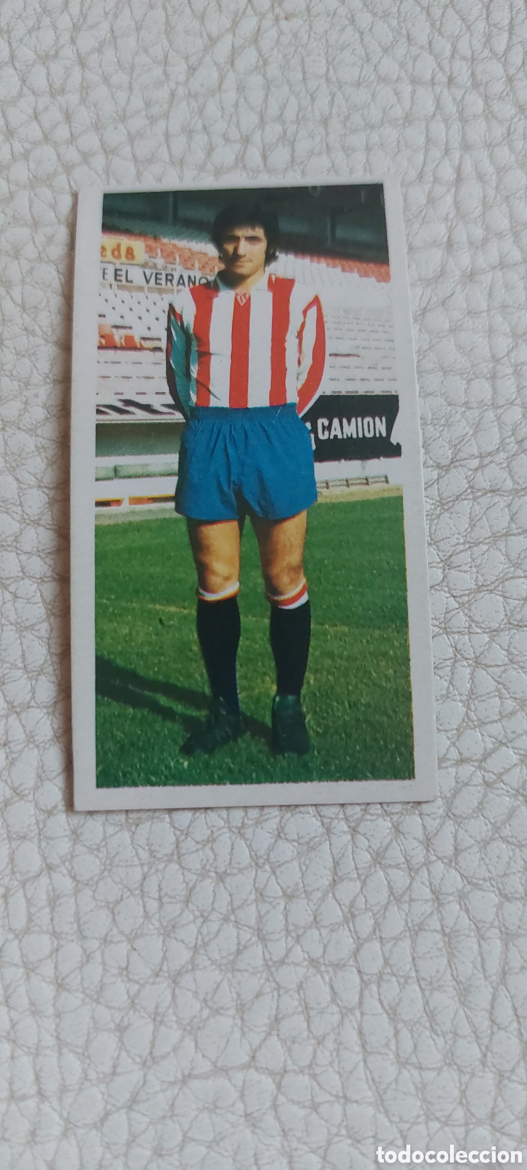 Cromos de f&uacute;tbol: Herrero sporting gijon 75/76 - Foto 1
