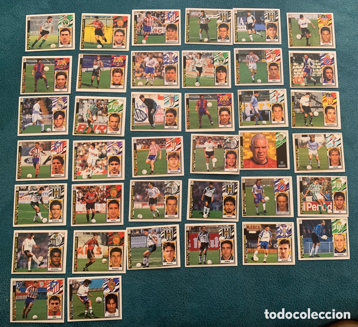 Cromos de f&uacute;tbol: Lote 38 cromos colocas nuevos sin repetir del album liga 97-98 este