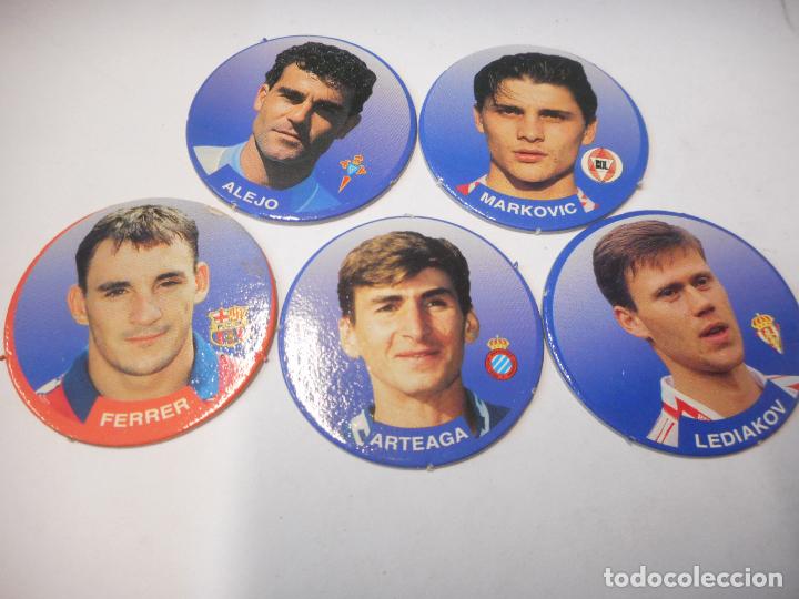 Football Stickers: LOTE DE TAZOS DE CARTON. SPORT. LICENCIA OFICIAL LNFP.