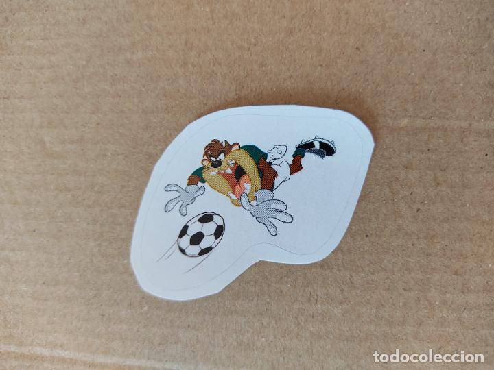 Figurine di Calcio: TAZ DEMONIO DE TASMANIA DEPORTES FUTBOL MINI CROMO PEGATINA STICKER LOONEY TUNES WB WARNER BROS