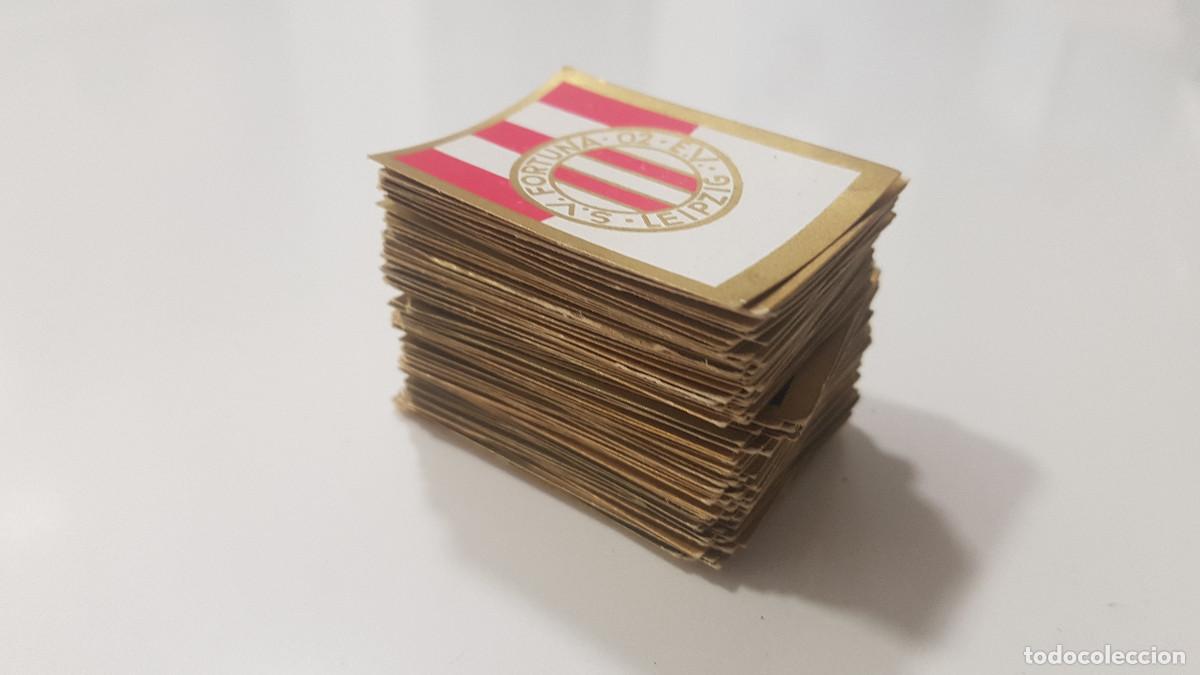 Cartes &agrave; collectionner de Football: SPORTWAPPEN FUSSBALL BERLIN KURMARK CIGARETTEN 1930-31 - 132 DIstintos (CROMO ALEMAN ESCUDOS FUTBOL)