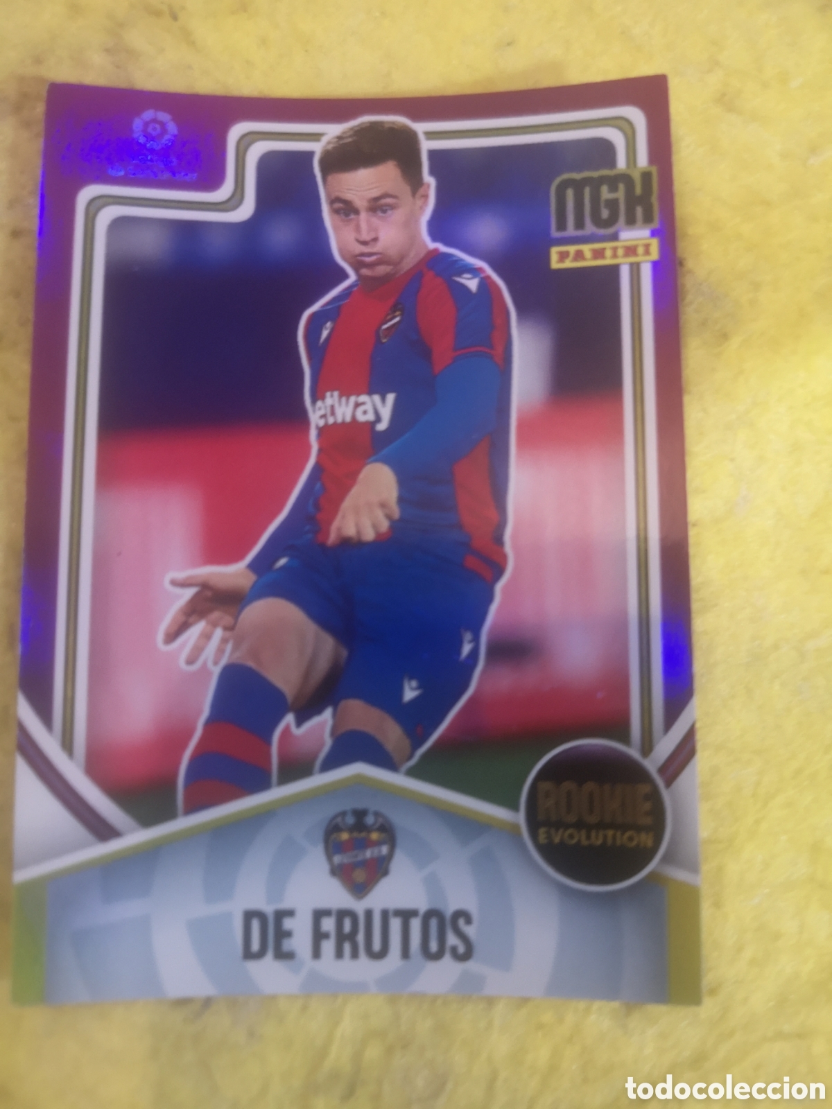 Cromos de f&uacute;tbol: MEGACRACKS 2021 2022 21 22 ROOKIE DE FRUTOS LEVANTE