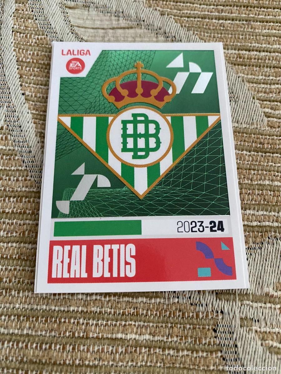 Escudo #1 Real Sociedad Cromo La Liga Este 2023-24 Panini 23/24