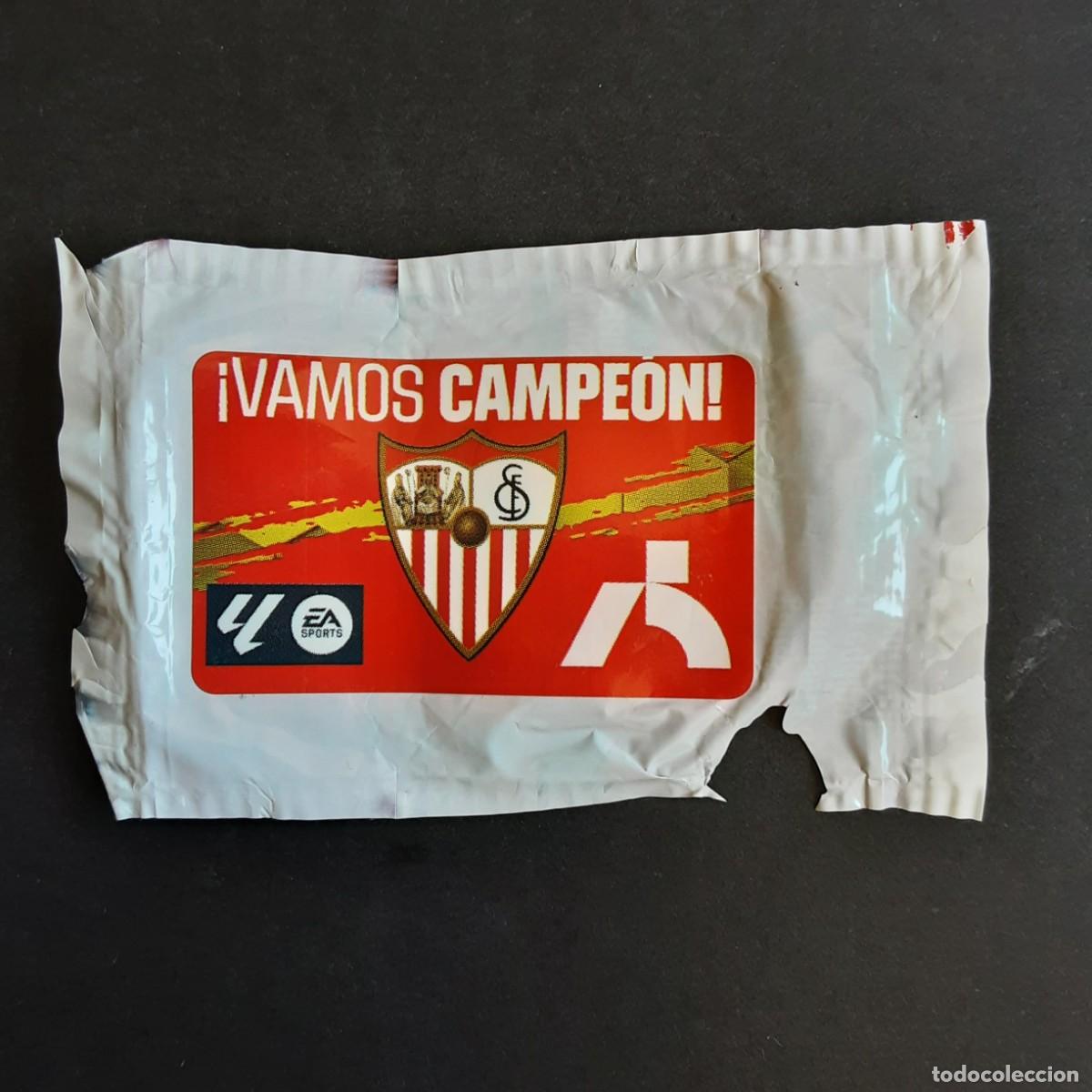 Cromos de F&uacute;tbol: CROMO CHICLE LIGA 2023-2024 PANINI EDICIONES ESTE-LIGA 23-24-ESCUDO-SEVILLA