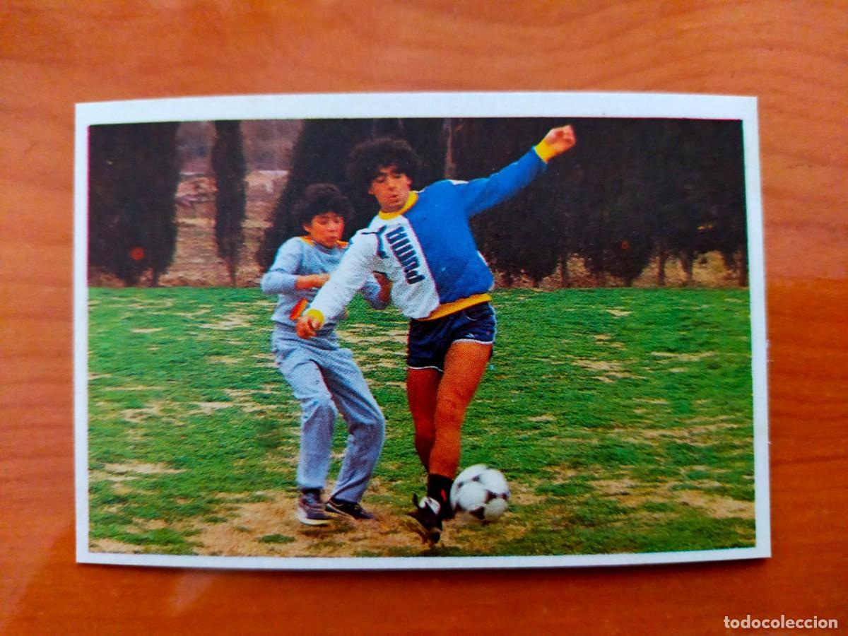 Cromos de F&uacute;tbol: Maradona sus driblings sus goles. Cromo 35. nunca pegado