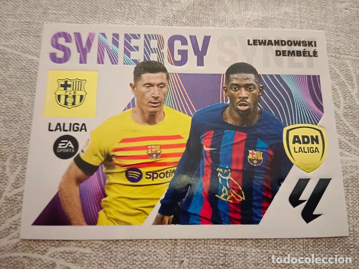 Cromos de F&uacute;tbol: EDICIONES ESTE 2023 2024 23 24 SYNERGY N&ordm; 19 LEWANDOWSKI / DEMBELE BARCELONA ADN