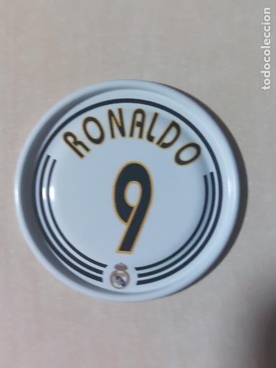 Football Stickers: TAZO N&ordm; 29 - METAL RAPPERS MAGIC BOX INTERNATIONAL SERIE REAL MADRID