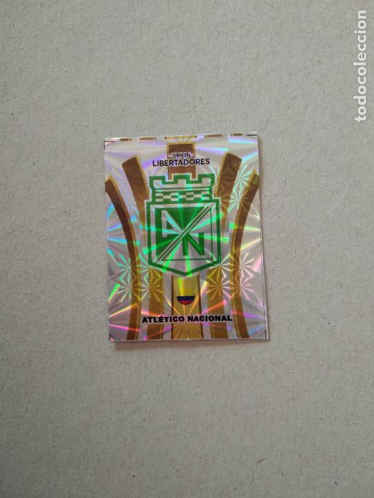 Cromos de Futebol: ESCUDO ATL&Eacute;TICO NACIONAL CROMO FUTBOL COPA LIBERTADORES 2021 BOYCOL COLECCIONES