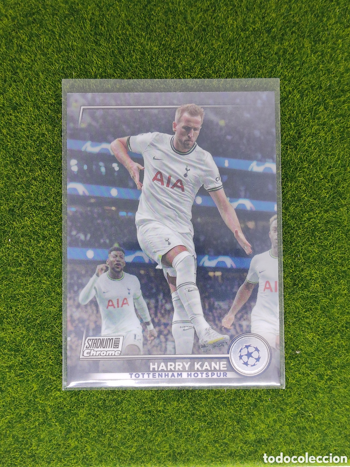 Cromos de f&uacute;tbol: 26 Kane stadium chrome 2022/23 - Foto 1