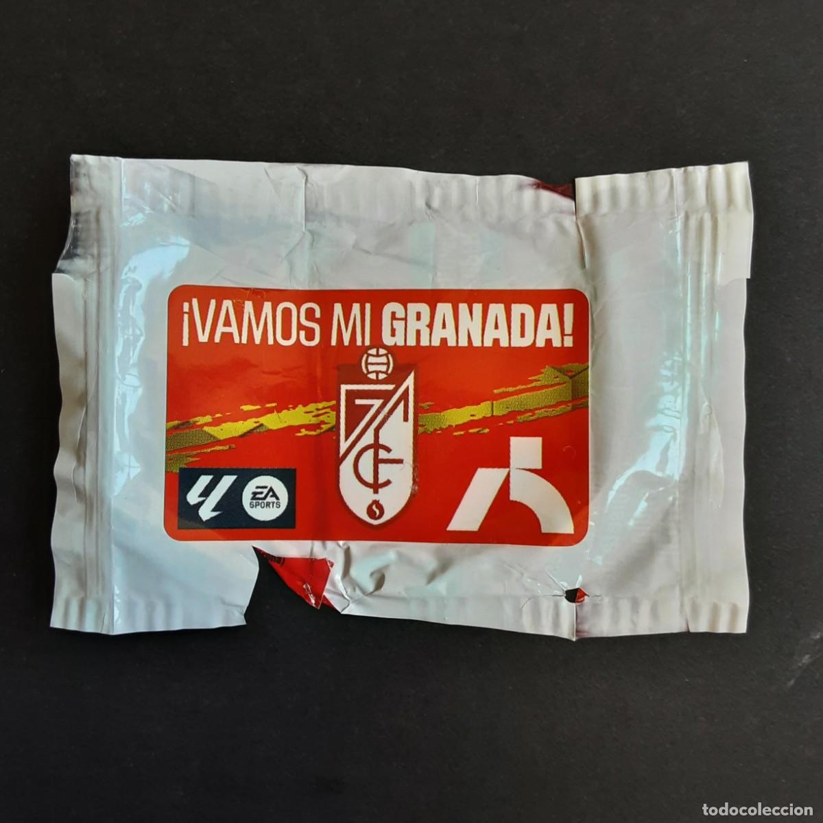 Figurine di Calcio: CROMO CHICLE LIGA 2023-2024 PANINI EDICIONES ESTE-LIGA 23-24-ESCUDO-GRANADA