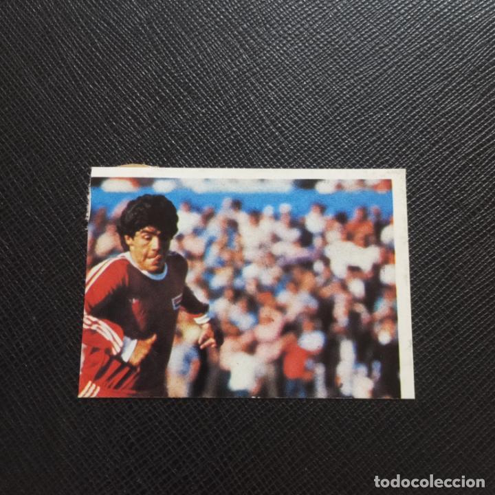 Cromos de F&uacute;tbol: MARADONA 9 ARGENTINA ESTE 1980 1981 FUTBOL 80 81 - DESPEGADO - A88 PG5 FUTBOLISTAS EN ACCION