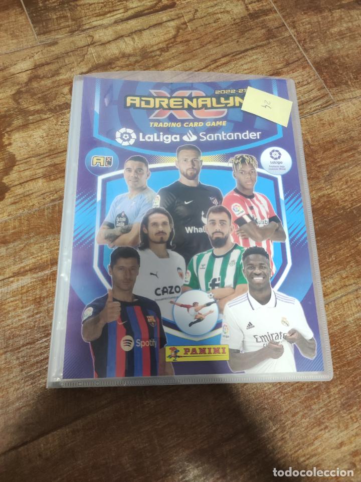 Archivador + 5 Sobres ADRENALYN 2023 2024 Liga de Futbol, 6 Cartas por  sobre : : Juguetes y juegos