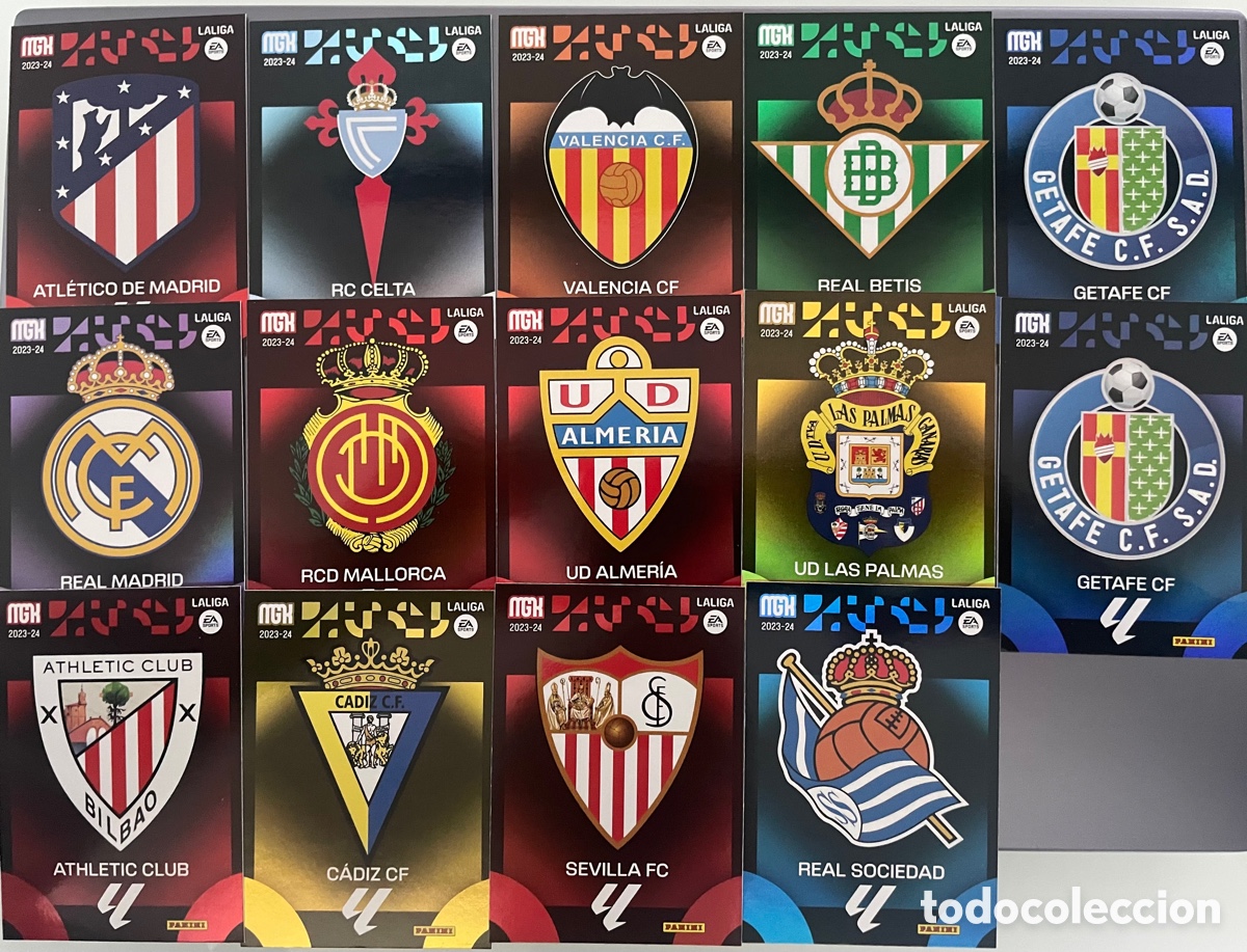 Figurine di Calcio: Lote 14 escudos MGK 2023-24 2023 2024 Panini