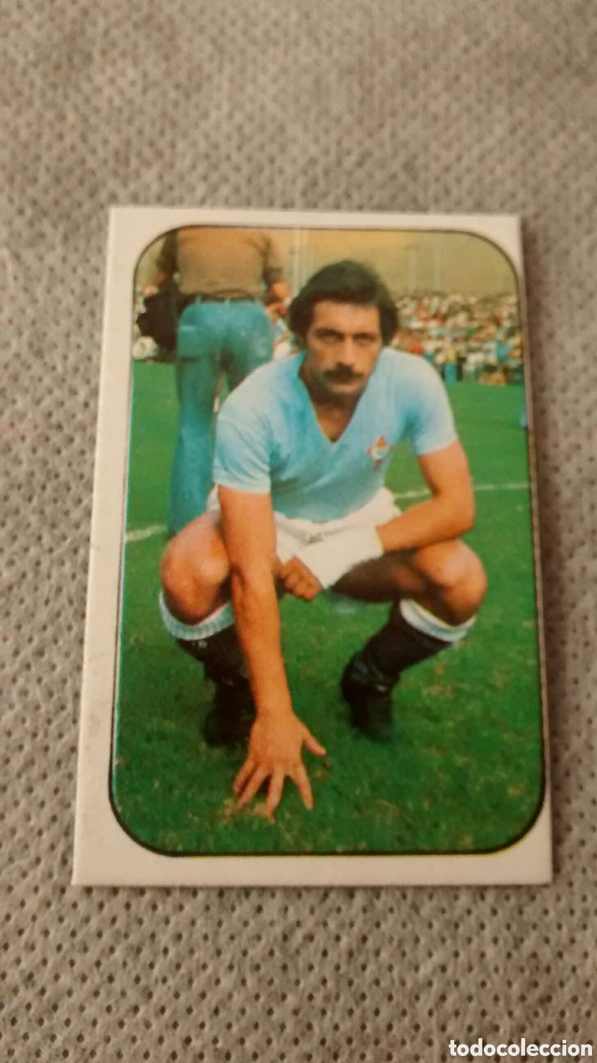 Cromos de f&uacute;tbol: FELIX CELTA EDICIONES ESTE 76 77 DESPEGADO - Foto 1