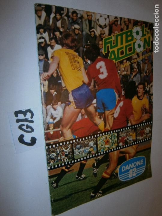 Cromos de F&uacute;tbol: ANTIGUO ALBUM DE CROMOS A&Ntilde;O 82 - FUTBOL EN ACCION - DANONE