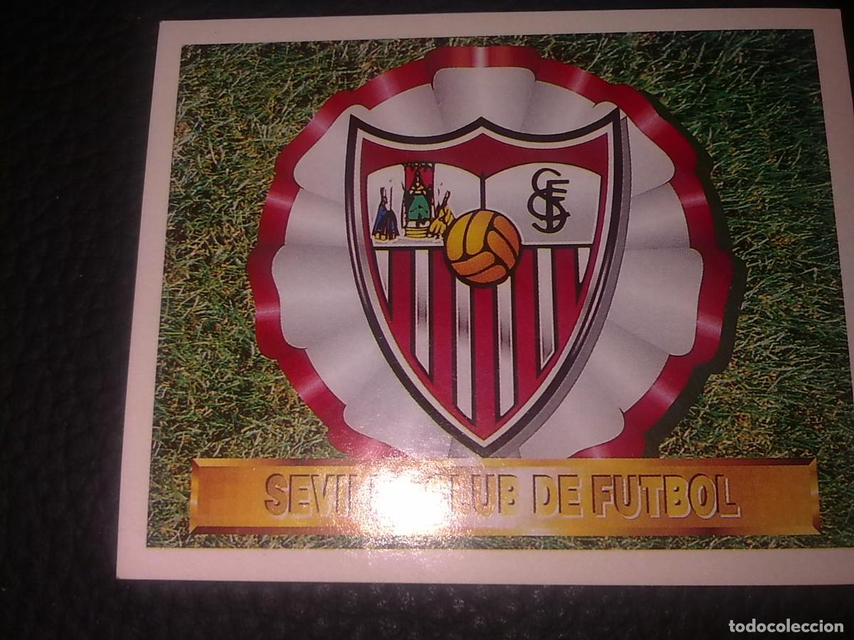 Cromos de f&uacute;tbol: ESTE 94 95 SIN PEGAR ESCUDO DEL SEVILLA - Foto 1