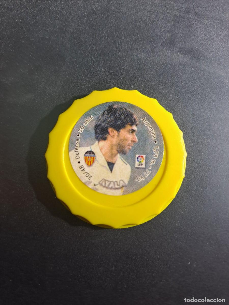 Fu&szlig;ball-Sticker: CHAPA TAZO CAPS AYALA VALENCIA 30/48 COLOR AMARILLO LIGA 2003 2004 03 04 FUTBOL TOSFRIT