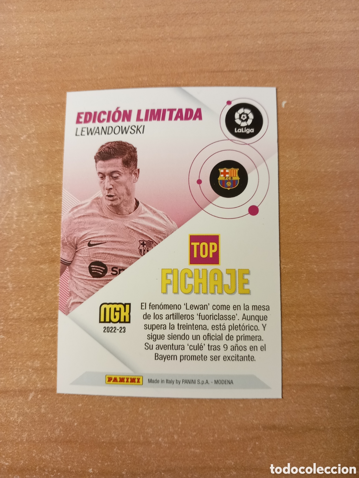 Cromos de f&uacute;tbol: Lewandowski edici&oacute;n limitada MGK a&ntilde;o 22/23 - Foto 2