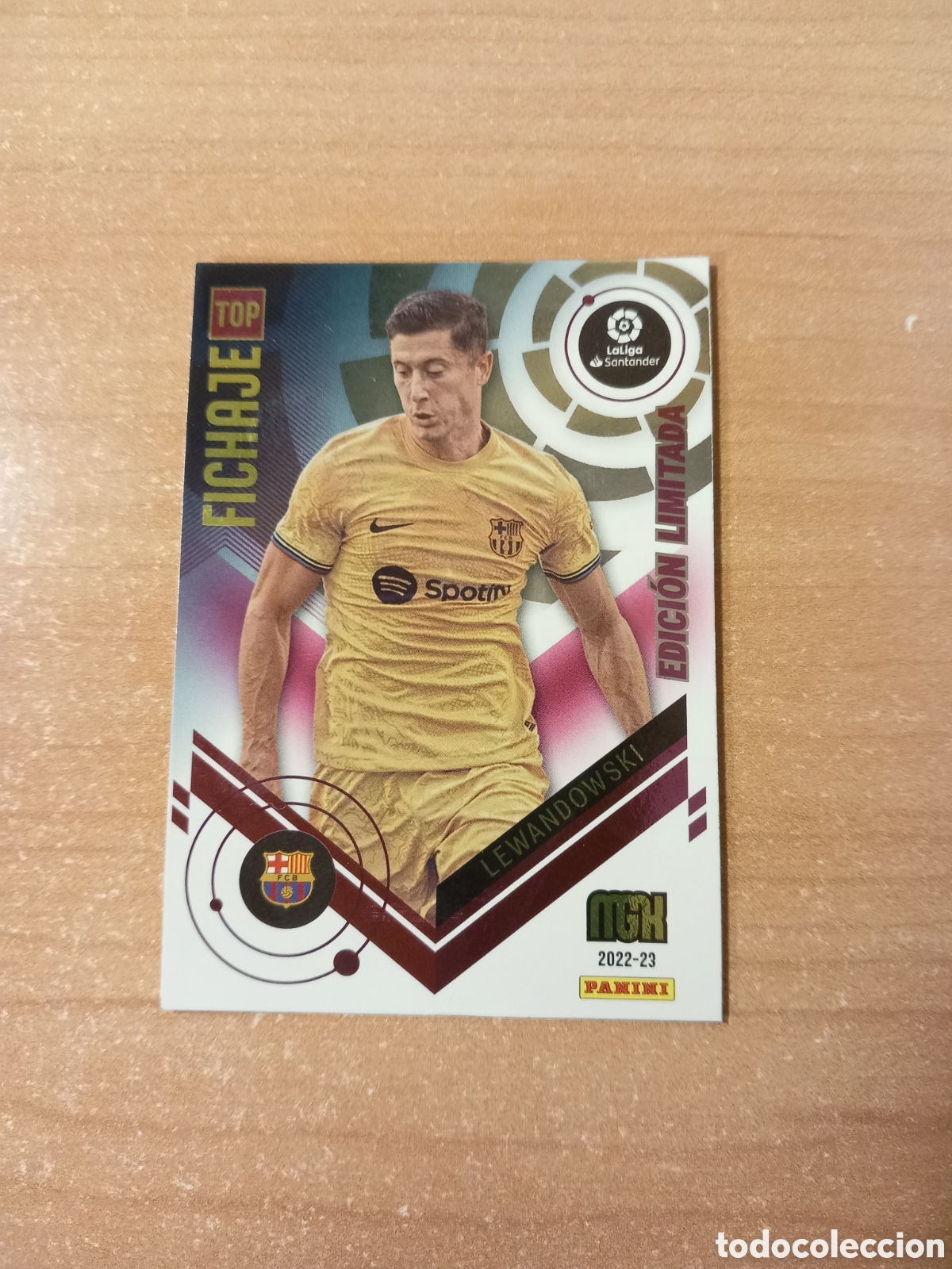 Cromos de f&uacute;tbol: Lewandowski edici&oacute;n limitada MGK a&ntilde;o 22/23 - Foto 1