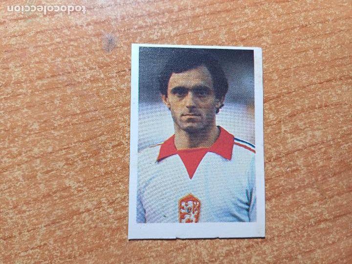 Cromos de F&uacute;tbol: MASNY CHECOSLOVAQUIA N&ordm; 102 MUNDIAL ESPA&Ntilde;A 82 1982 EDICIONES FHER