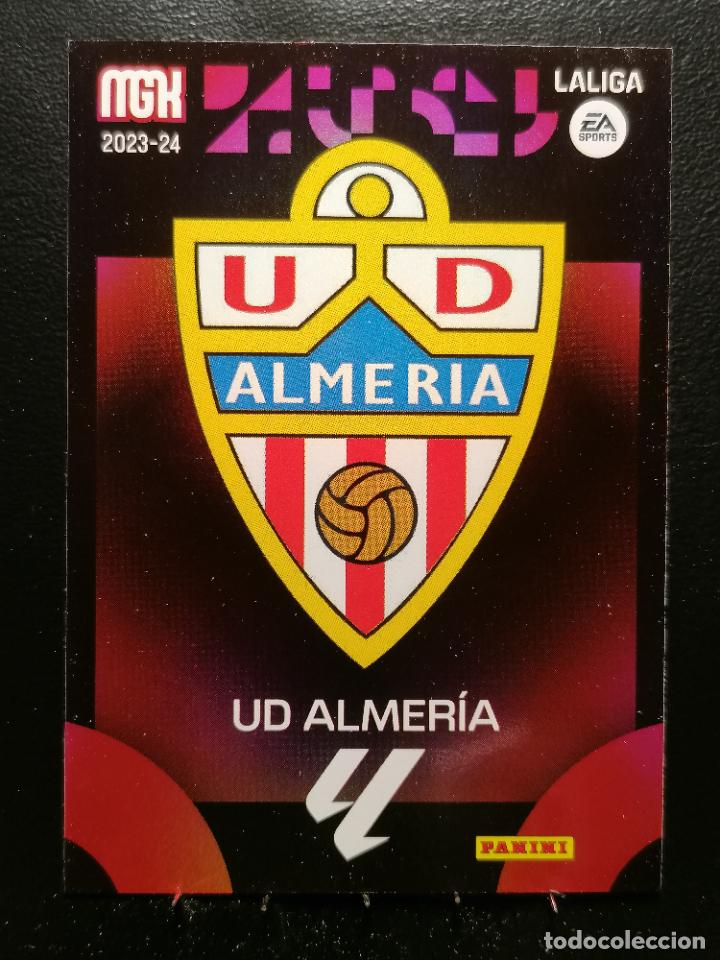 Cromos de F&uacute;tbol: 37 ESCUDO ALMERIA MEGACRACKS 2023 2024 23 24