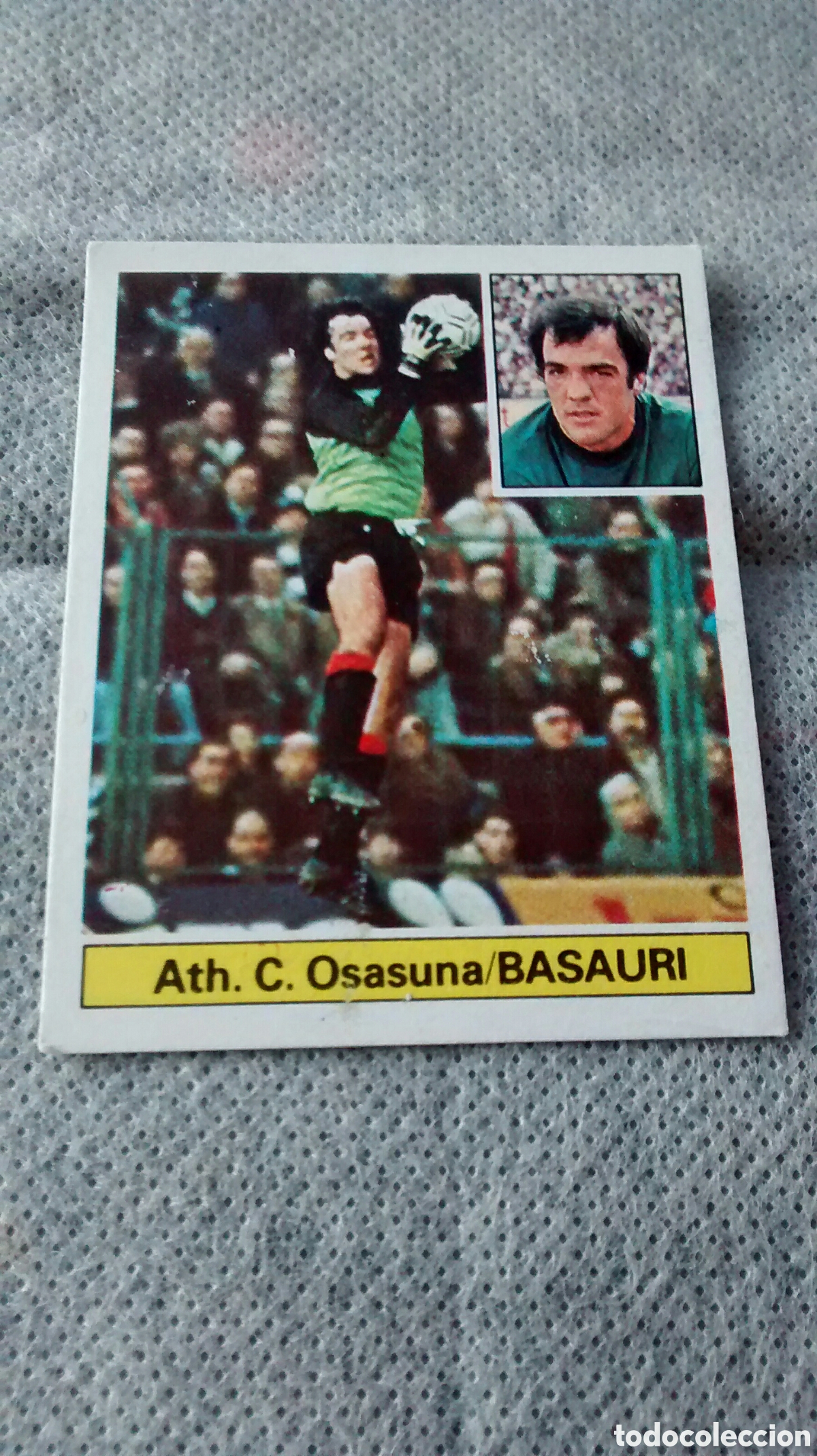 Cromos de f&uacute;tbol: 81 82 1981 1982 ESTE BASAURI, OSASUNA, DESPEGADO - Foto 1