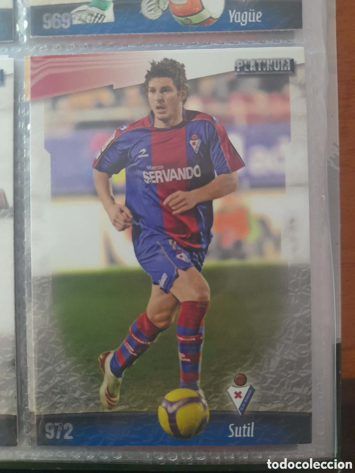 Cromos de f&uacute;tbol: 972 Sutil Mundicromo 2008/2009 - Foto 1