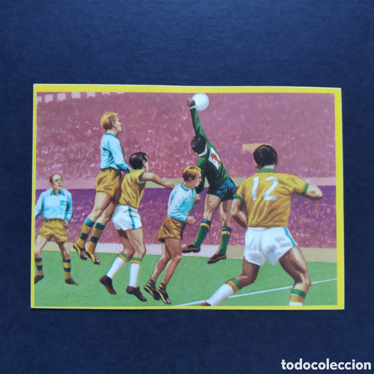 Cromos de F&uacute;tbol: CROMO - N&ordm; 036 - F&Uacute;TBOL EN ACCI&Oacute;N DANONE 82 - DANONE - 1982