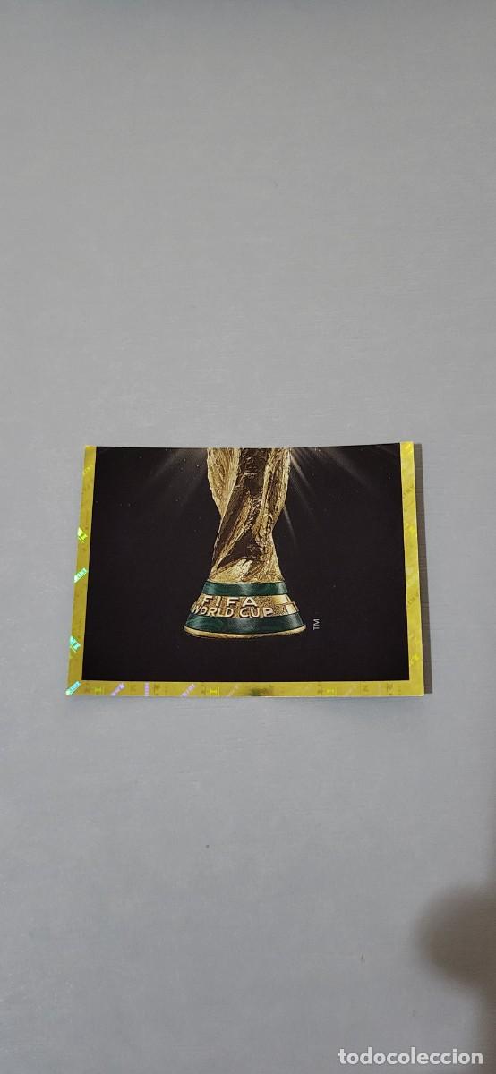 Cromos de F&uacute;tbol: Panini World Cup Qatar 2022. Logo inferior copa del mundo.
