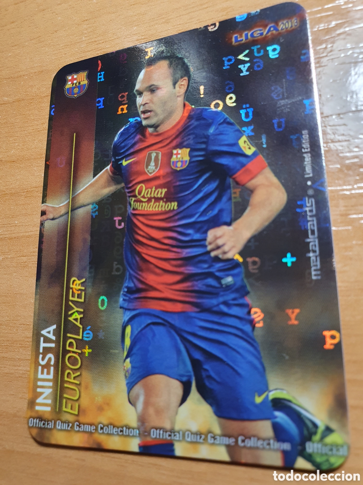 Cromos de Futebol: MUNDICROMO 2013 INIESTA EUROPLAYER FONDO LETRAS