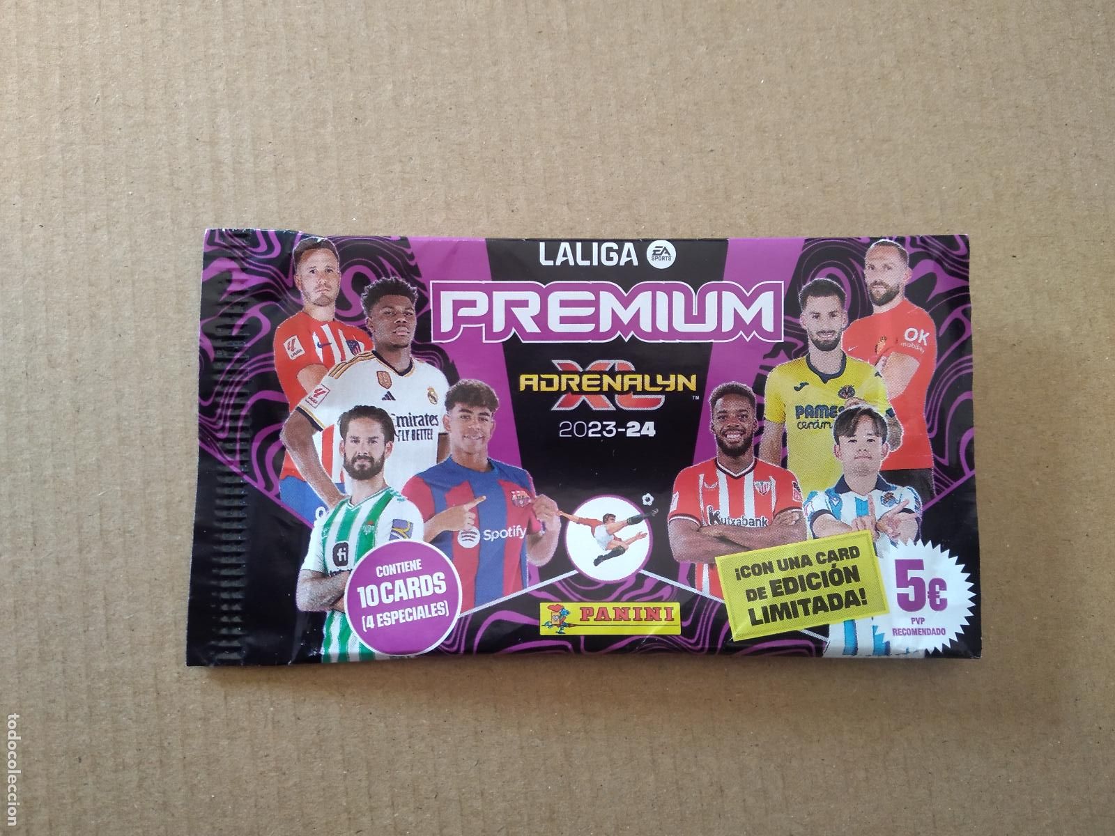 Cromos de F&uacute;tbol: SOBRE VACIO CROMO ADRENALYN PREMIUM 23-24 WILLIAMS YAMAL ISCO SAUL TCHOUAMENI BAENA KUBO MURIQI