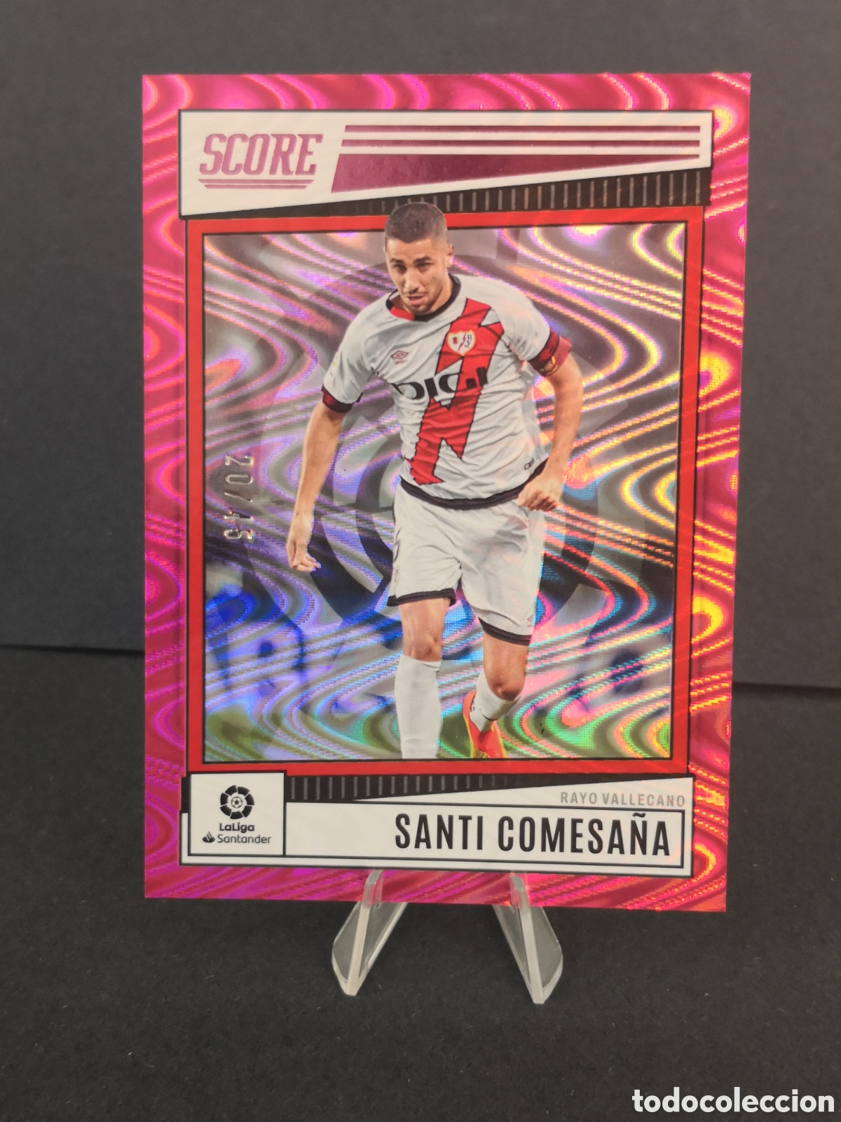 Cartes &agrave; collectionner de Football: 98 numerada 20/45 swirl SANTI COMESA&Ntilde;A RAYO VALLECANO SCORE 2022 2023 22 23 LA LIGA CARDS CROMOS TCG