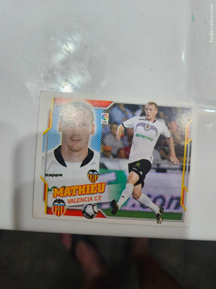 Cromos de f&uacute;tbol: Mathieu Valencia este 2010 2011 10 11 sin pegar - Foto 1