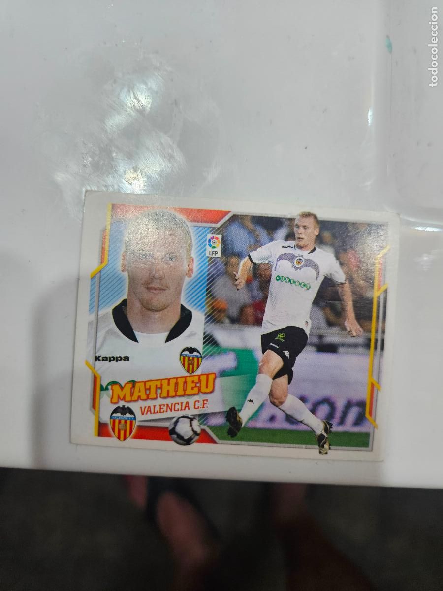 Cromos de f&uacute;tbol: Mathieu Valencia este 2010 2011 10 11 sin pegar - Foto 1
