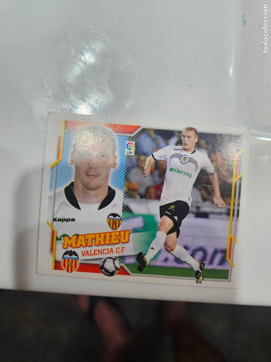 Cromos de f&uacute;tbol: Mathieu Valencia este 2010 2011 10 11 sin pegar - Foto 1