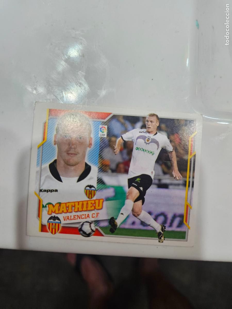 Cromos de f&uacute;tbol: Mathieu Valencia este 2010 2011 10 11 sin pegar - Foto 1
