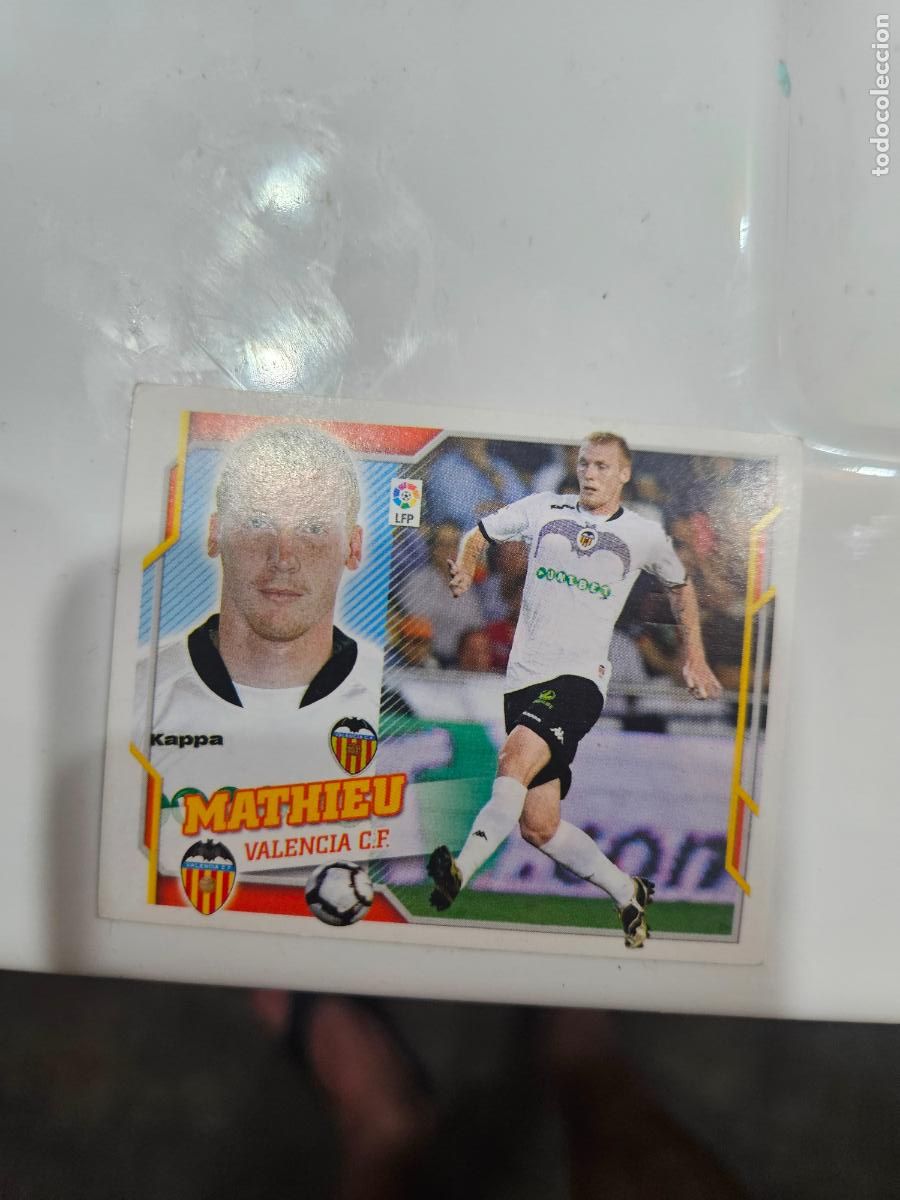 Cromos de f&uacute;tbol: Mathieu Valencia este 2010 2011 10 11 sin pegar - Foto 1