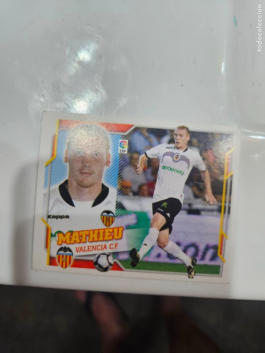 Cromos de f&uacute;tbol: Mathieu Valencia este 2010 2011 10 11 sin pegar - Foto 1