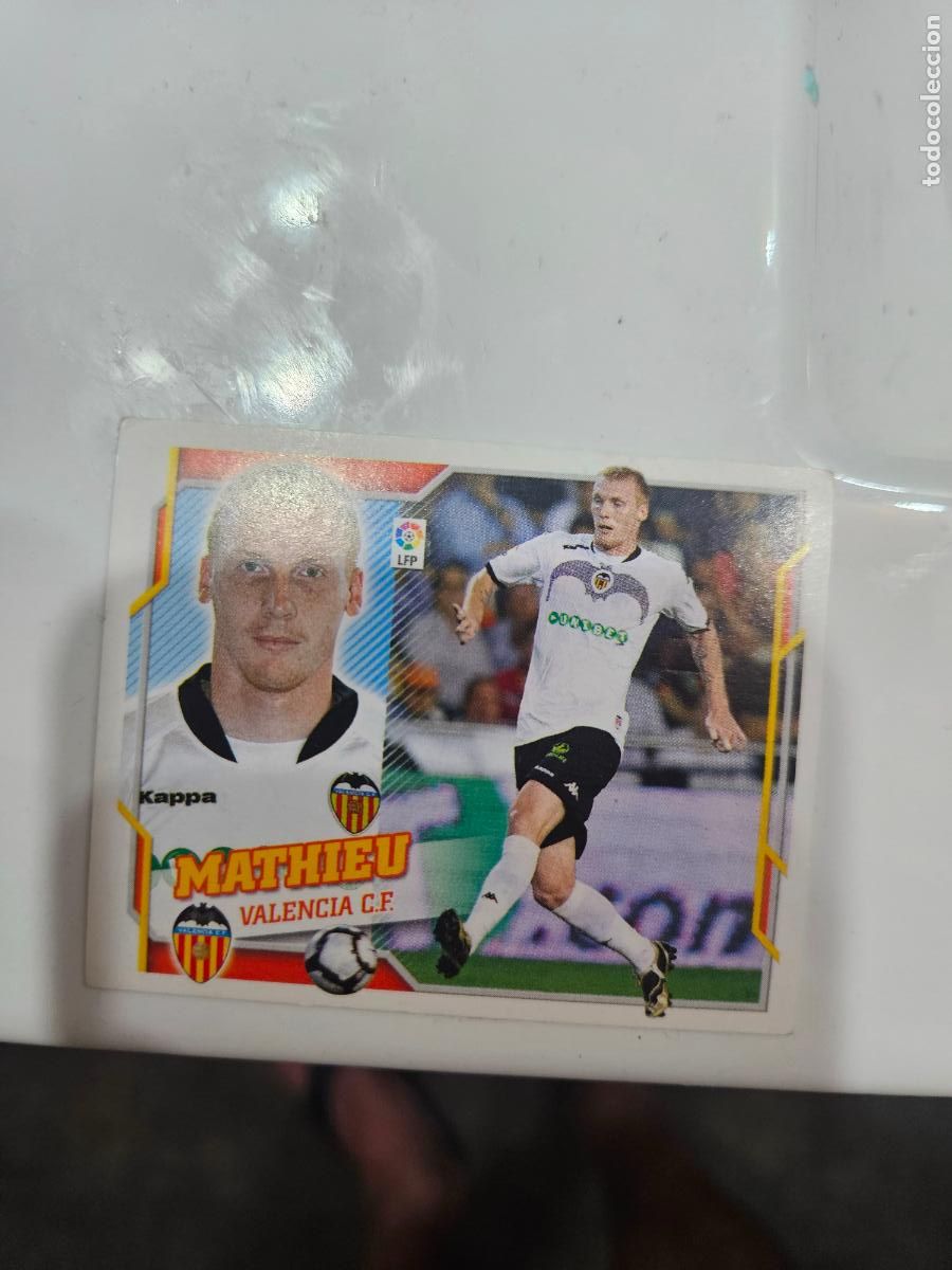 Cromos de f&uacute;tbol: Mathieu Valencia este 2010 2011 10 11 sin pegar - Foto 1