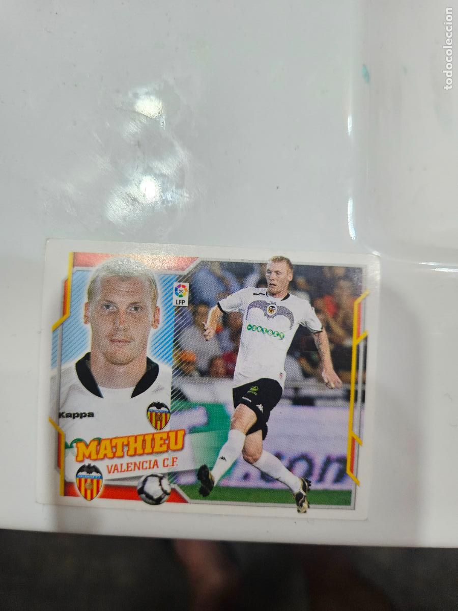 Cromos de f&uacute;tbol: Mathieu Valencia este 2010 2011 10 11 sin pegar - Foto 1