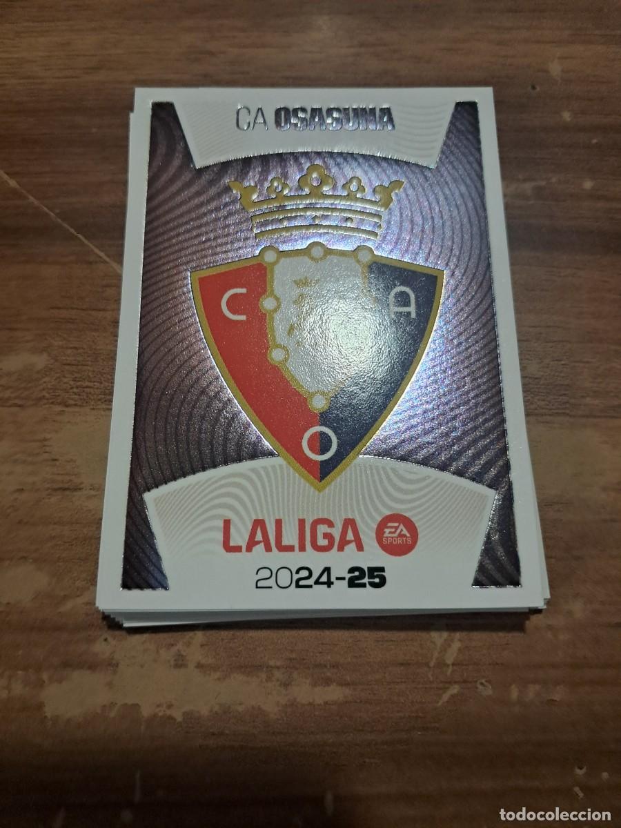 Cromos de F&uacute;tbol: CROMO COLECCIONES ESTE TEMPORADA 24/25: ENTRENADOR ESCUDO (OSASUNA), N&deg; 2