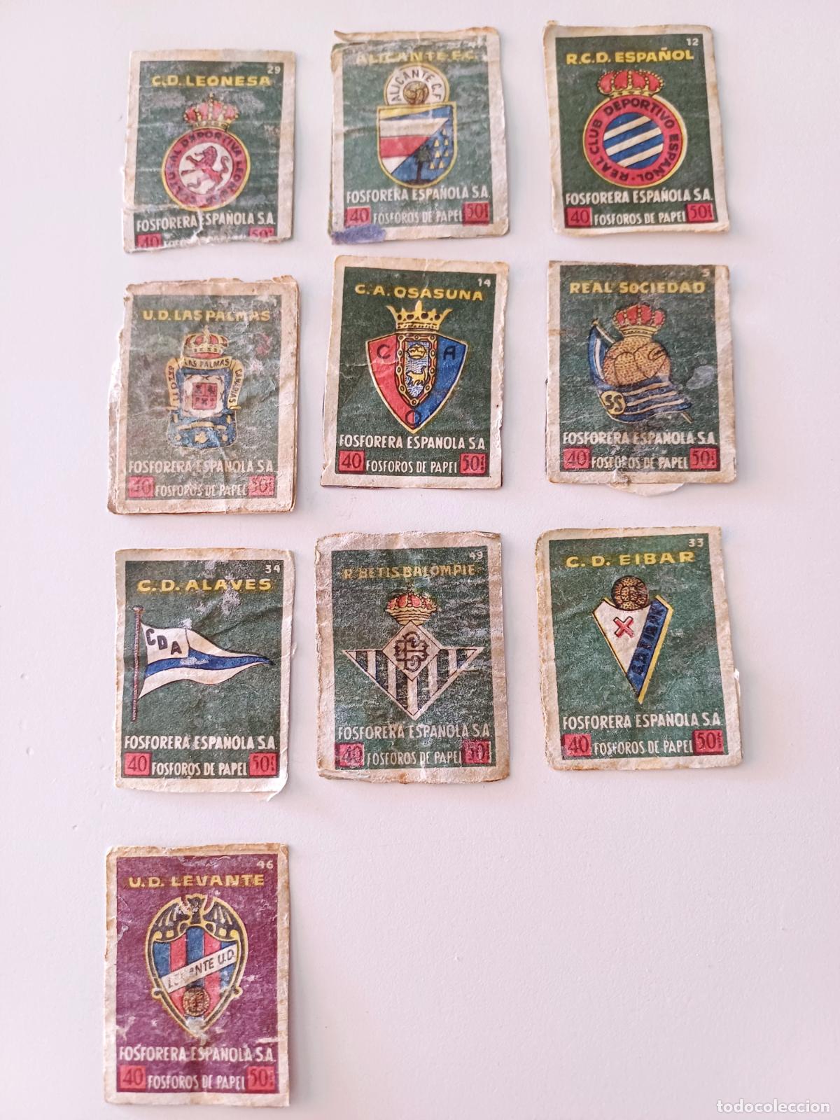 Cromos de F&uacute;tbol: LOTE 10 ANTIGUOS CROMOS FOSFORERA ESPA&Ntilde;OLA CAJA DE CERILLAS FOSFOROS CLUB DE FUTBOL ESCUDOS 1957