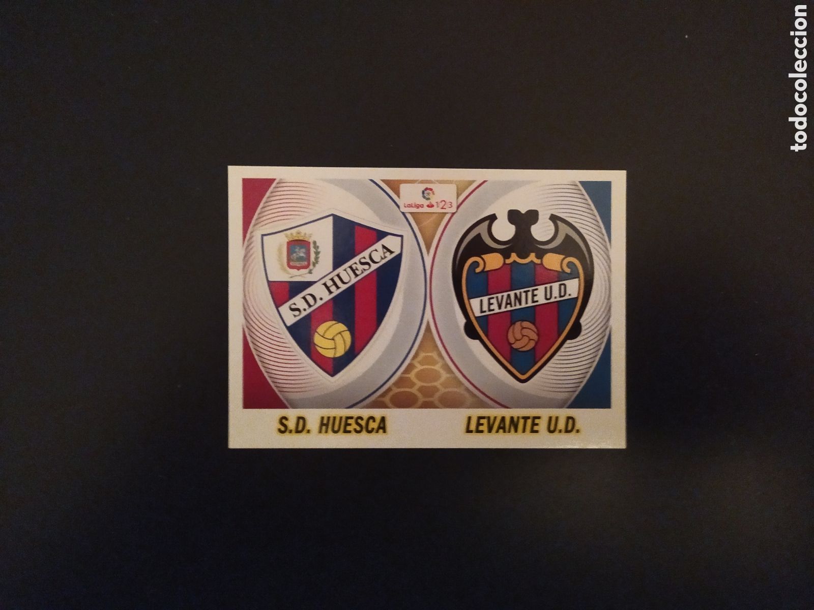 Football Stickers: Liga este 2016 2017 16 17 panini escudos LaLiga 1/2/3 n&deg; 5 Huesca Levante