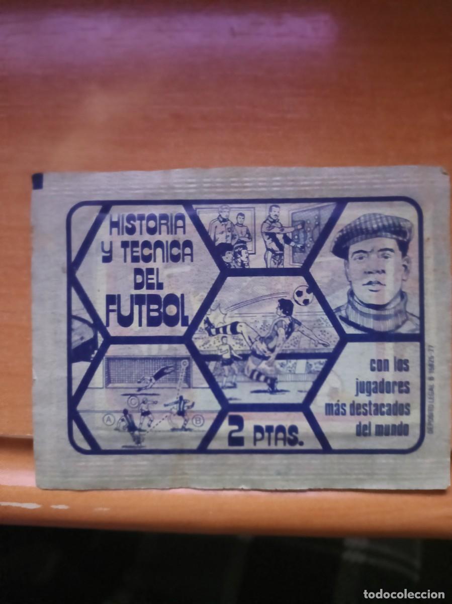 Cromos de f&uacute;tbol: sobre sin abrir, historia y tecnica del futbol