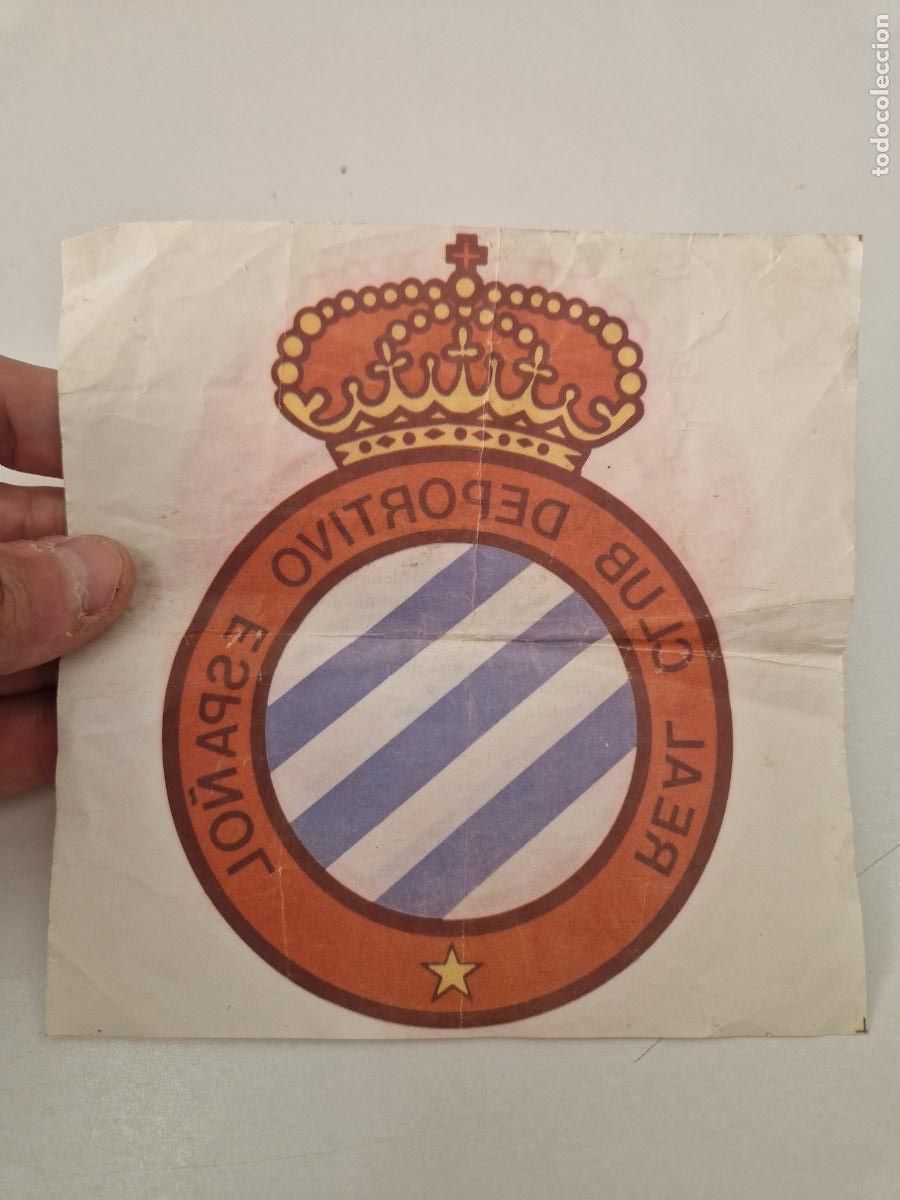 Cromos de f&uacute;tbol: ANTIGUA CALCOMONIA REAL CLUB DEPORTIVO ESPA&Ntilde;OL BARCELONA ESCUDO FUTBOL EQUIPO LIGA CROMO