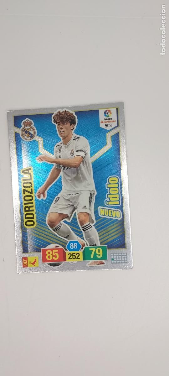Football Stickers: ADRENALYN PANINI 2018 19 IDOLO ODRIOZOLA