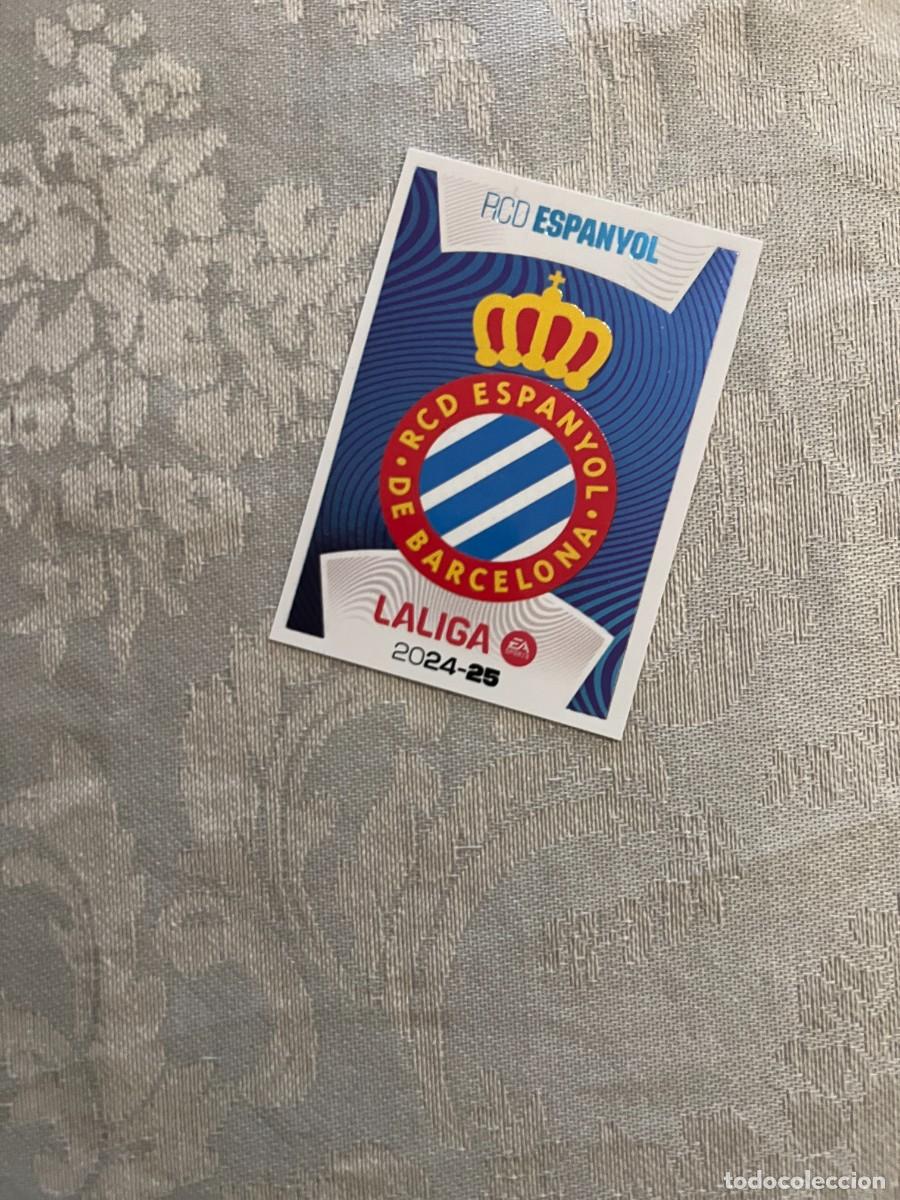 Cromos de f&uacute;tbol: 1 ESCUDO RCD ESPANYOL EDICIONES ESTE 2024-25 - Foto 1
