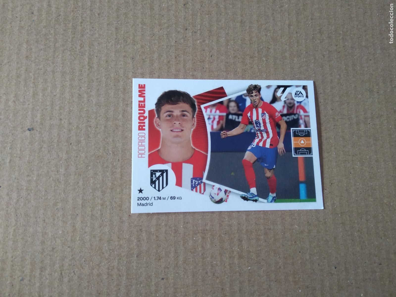 Figurine di Calcio: 17 RIQUELME ATLETICO DE MADRID CROMO FUTBOL PANINI LIGA 2024-2025 EDICIONES ESTE 24-25